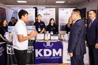 ToU расширяет партнерство с акиматом и предприятиями для подготовки кадров