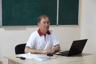 В рамках системной работы по правовому просвещению, укреплению доверия к судебной системе и популяризации судейской профессии Высший Судебный Совет подготовил информационный видеоролик, посвященный институту почетной отставки судьи