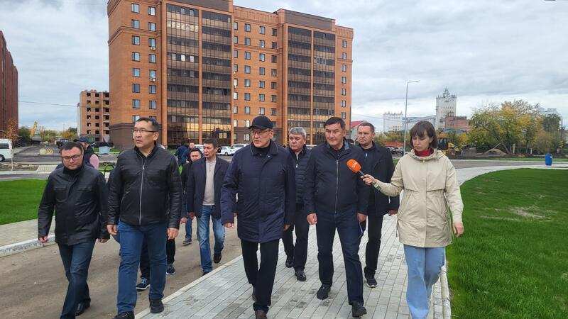 Аким СКО Гауез Нурмухамбетов посетил городские стройплощадки