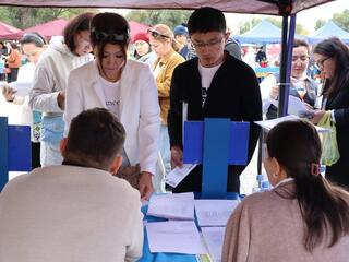 В Актюбинской области прошла масштабная ярмарка вакансий «Труд. Общество. Единство»