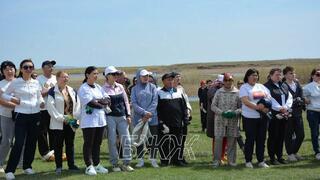 «Таза Қазақстан»: 200 жителей Бухар-Жырауского района наводили порядок на берегах водоёмов