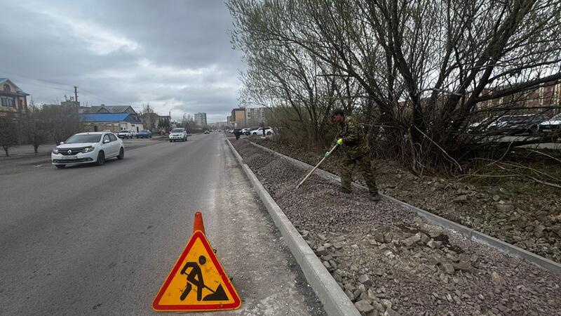 В Караганде строят велодорожку к дачным массивам