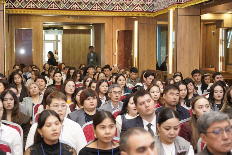 В Астане прошел І Республиканский форум «Педагогический пульс: голос молодого педагога»