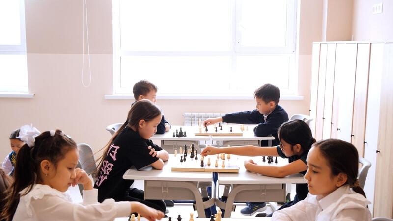 Совет отцов Астаны провёл открытый диалог со школьниками в рамках программы «Адал азамат»