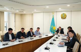 В ТУРКЕСТАНСКОЙ ОБЛАСТИ ОБСУДИЛИ ВОПРОСЫ ПОВЫШЕНИЯ ЭФФЕКТИВНОСТИ ТАМОЖЕННЫХ ПОСТОВ