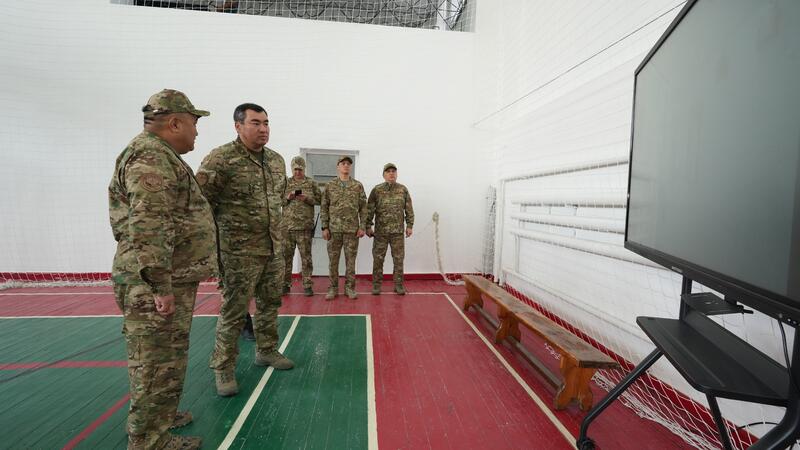 Глава МЧС посетил спортивный комплекс «Batyr» в Караганде