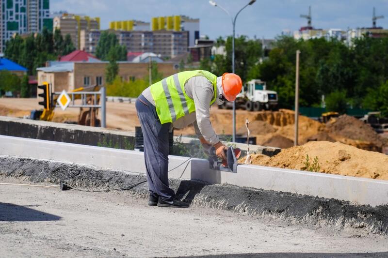 В Астане продолжается масштабная реконструкция дорожной инфраструктуры