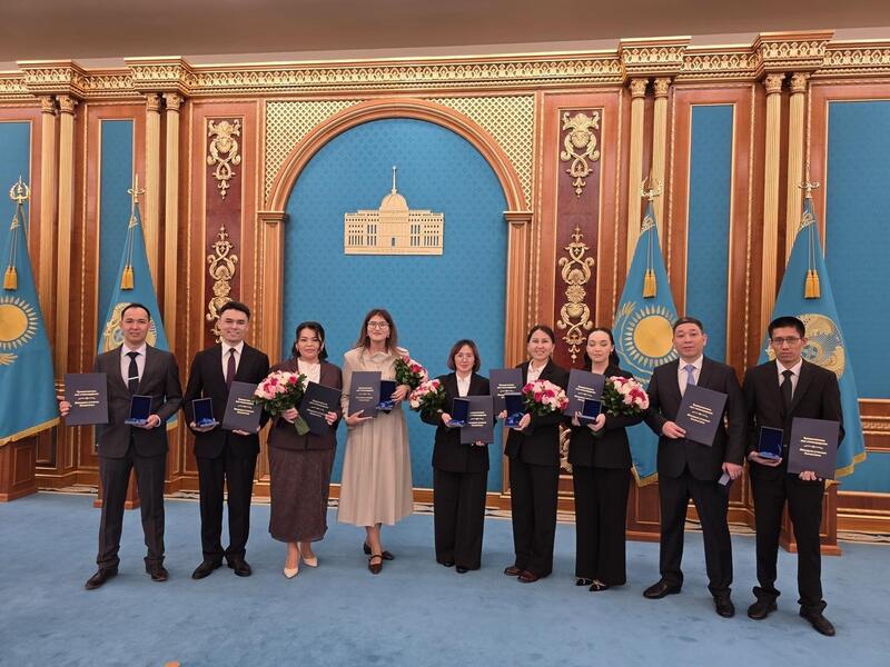 Орден «Парасат» и квартиры получили ученые аграрного сектора в честь Дня науки