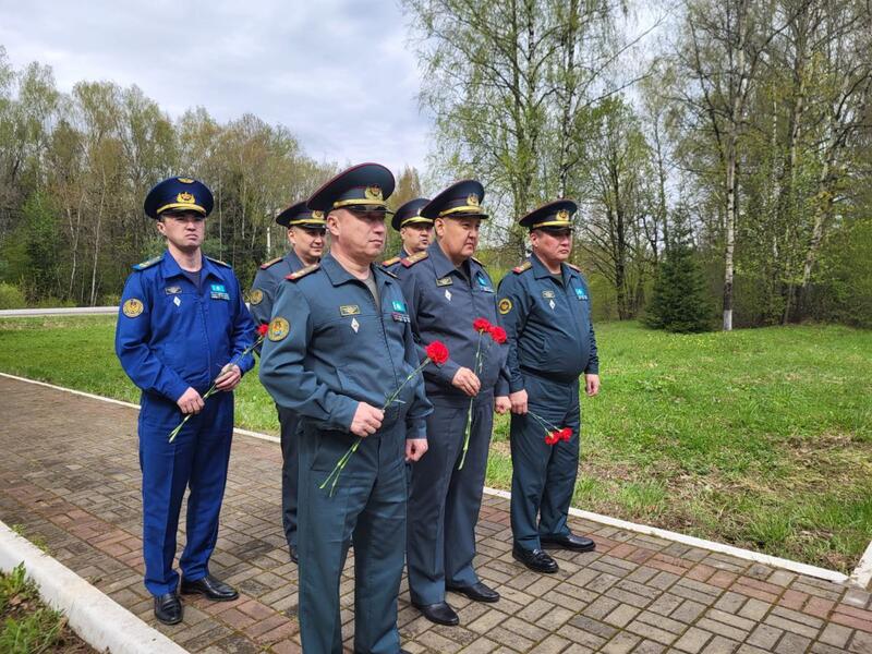 Офицеры из Казахстана посетили места боев 312-й стрелковой дивизии