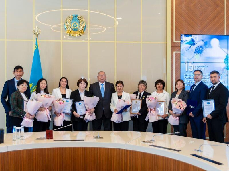 В ВКО чествовали работников санитарно-эпидемиологического контроля