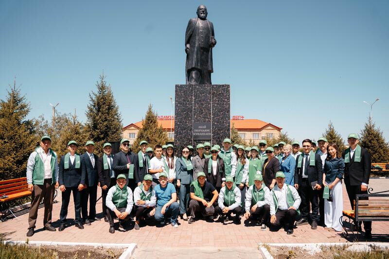В области Абай торжественно открыт XXI сезон молодежного трудового отряда «Жасыл Ел»