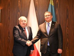 Министр иностранных дел Казахстана обсудил с польскими компаниями расширение экономического взаимодействия