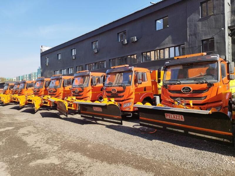 В Алматы проведена ночная обработка улично-дорожной сети после осадков в предгорных районах