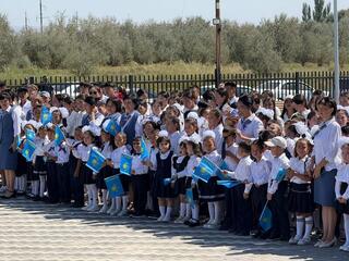 В Енбекшиказахском районе в честь Дня Конституции Республики Казахстан состоялось торжественное открытие двух новых школ