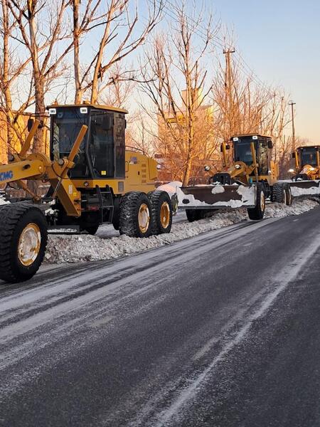 Более 1 700 единиц спецтехники задействованы в уборке снега в Астане