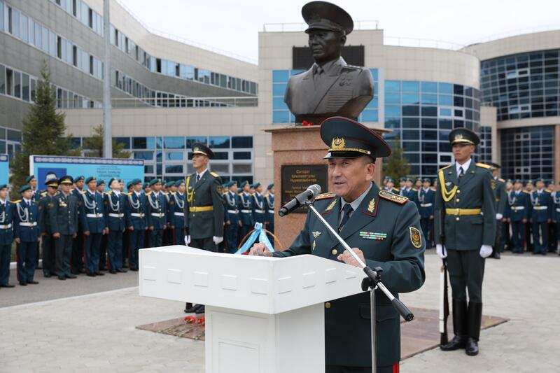 В Вооруженных силах прошли мероприятия в память о генерале Сагадате Нурмагамбетове