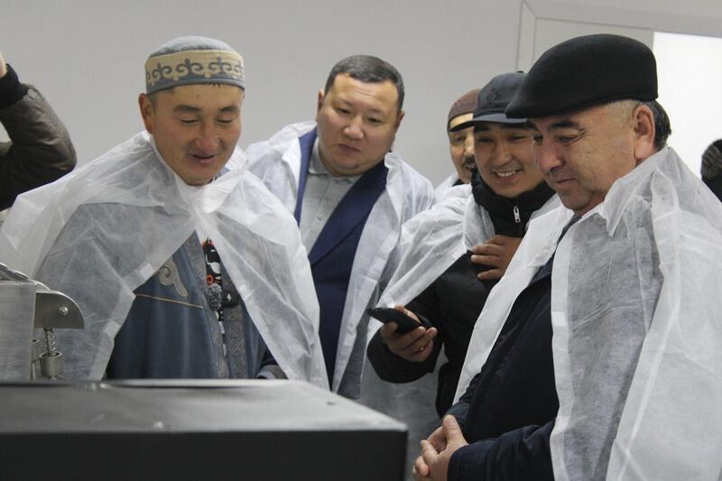 В Каркаралинском районе победитель фестиваля BaiQymyz открыл новый цех в родном селе