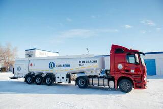 Новый топливозаправочной автомобиль прибыл в аэропорт Актобе