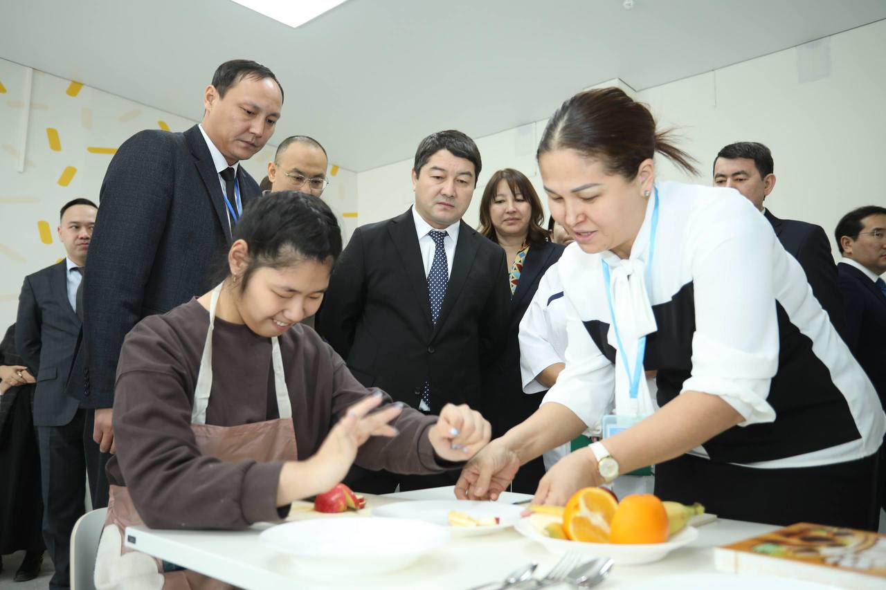 В Жанаозене состоялось техническое открытие реабилитационного центра для детей с особыми потребностями