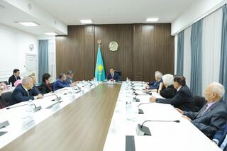 Аким Жамбылской области встретился с представителями гражданского общества