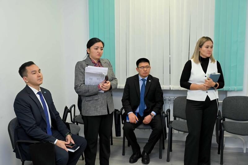 Глава региона принял граждан по личным вопросам