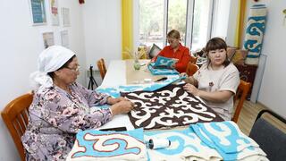 От хобби к производству: карагандинка превратила любовь к ремёслам в успешный бизнес