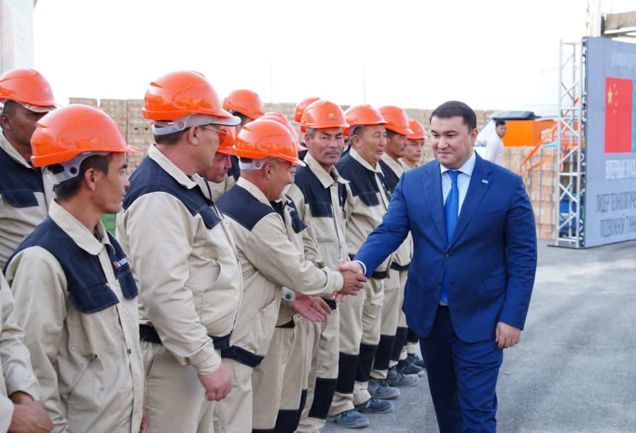 ТУРКЕСТАН: В ОРДАБАСИНСКОМ РАЙОНЕ РЕАЛИЗУЮТСЯ ИНВЕСТИЦИОННЫЕ ПРОЕКТЫ И СТРОЯТСЯ НОВЫЕ ЗАВОДЫ