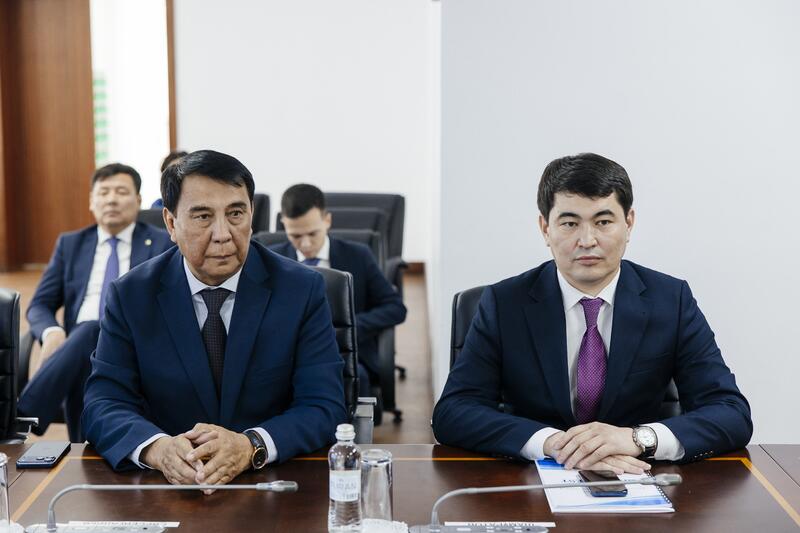 В Атырау наградили деятелей сферы культуры