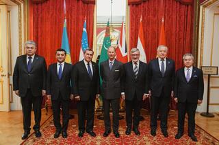 Принц Эдвард, герцог Эдинбургский, пригласил глав МИД Центральной Азии на официальную встречу в Лондоне