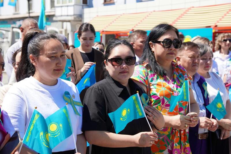 В Усть-Каменогорске прошло торжественное мероприятие, посвященное Дню государственных символов РК