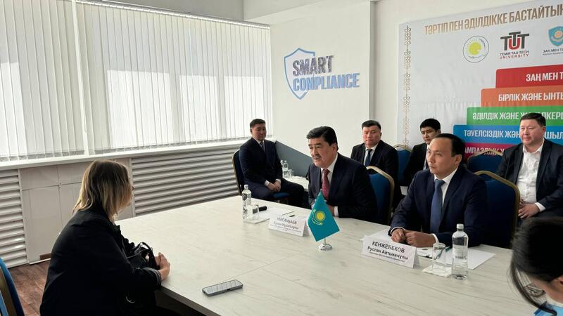 Министр экологии Ерлан Нысанбаев встретился с населением Карагандинской области