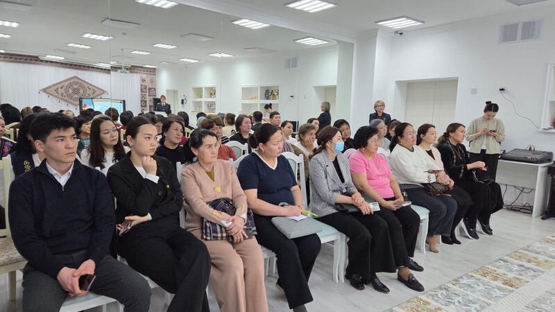 «Закон и порядок»: столичным педагогам разъяснили основы финансовой и цифровой безопасности