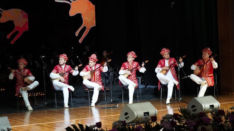 Конституция – прочная опора независимости страны