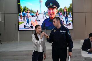 «Закон и порядок»: в Астане школьникам разъяснили вопросы строгого соблюдения правил дорожного движения