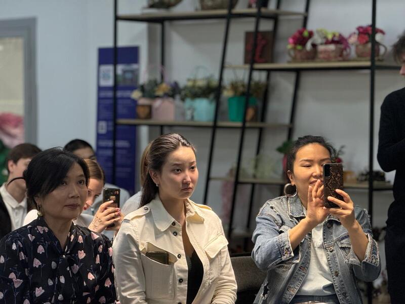 Год рабочих профессий: будущие столичные флористы переняли опыт мировой цветочной компании