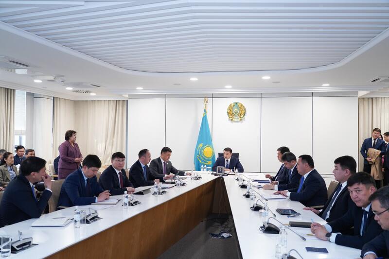 ТУРКЕСТАН: ОПЫТНЫЙ ГОСУДАРСТВЕННЫЙ СЛУЖАЩИЙ ВЫШЛА НА ЗАСЛУЖЕННЫЙ ОТДЫХ