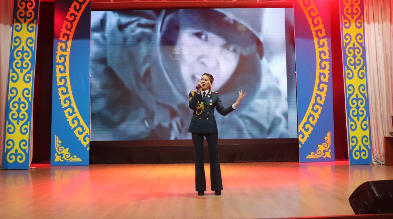 Министерство обороны проводит в южных регионах акцию «Біртұтас ел – біртұтас жер» для допризывной молодежи