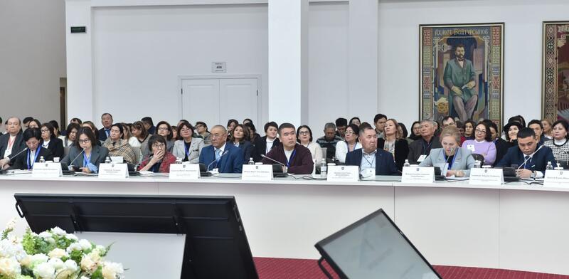 Рассмотрены вопросы повышения компетенций управленческих кадров