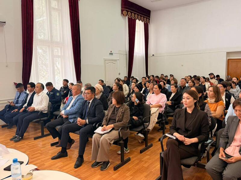 В Казахстане проходят родительские собрания в рамках программы «Адал азамат»