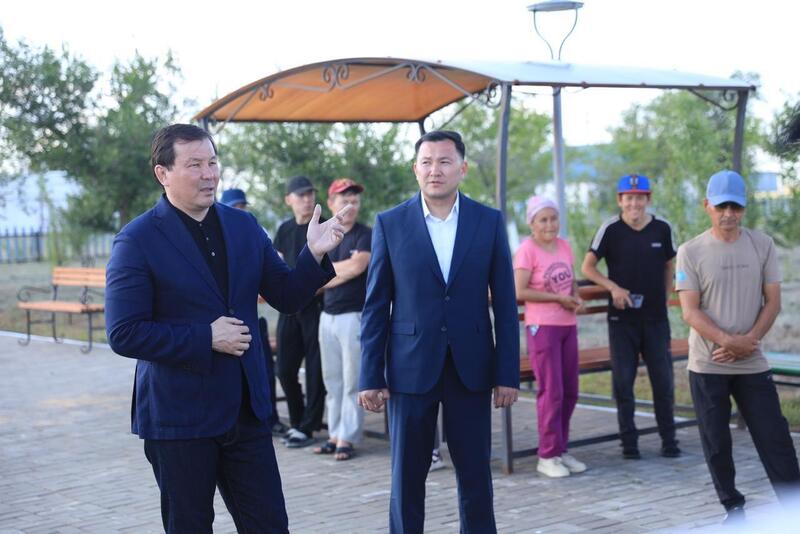 Асхат Шахаров выслушал предложения жителей села Сарат