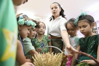 Таза Қазақстан: Как юных астанчан учат сортировать отходы с детского сада