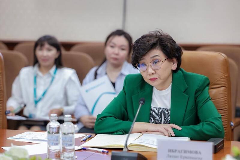 В ШЫМКЕНТЕ 100 СЕМЕЙ ПОЛУЧИЛИ КЛЮЧИ ОТ НОВЫХ КВАРТИР
