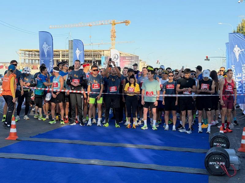 Около 2 тысяч участников собрал марафон «Арманға жол — Qaragandy Half Marathon 2026» в Караганде