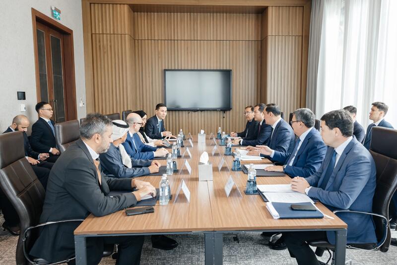 ВЭС 1 ГВт: Ербол Карашукеев встретился с главным исполнительным директором компании Masdar