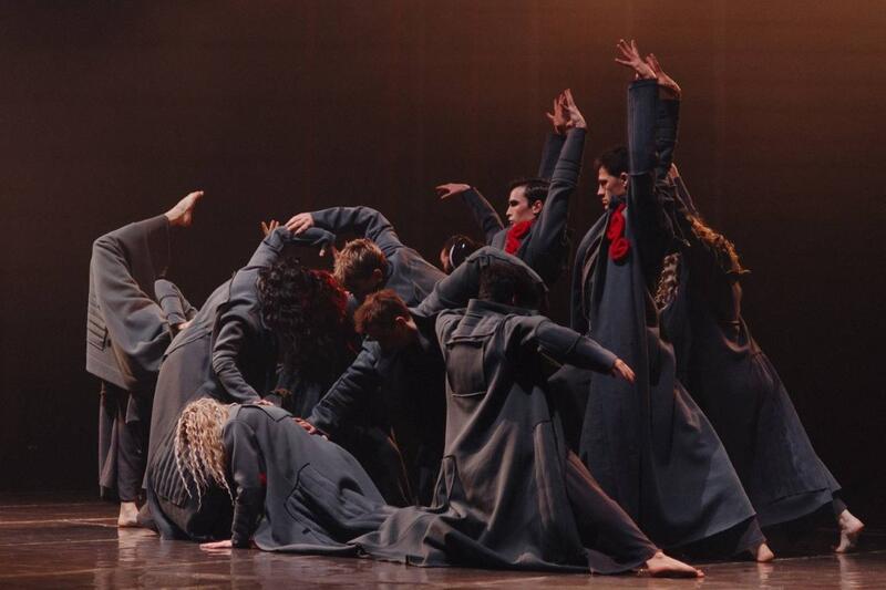 Аким области посетил премьеру этнопластического перформанса «Ботай» театра Sensitive