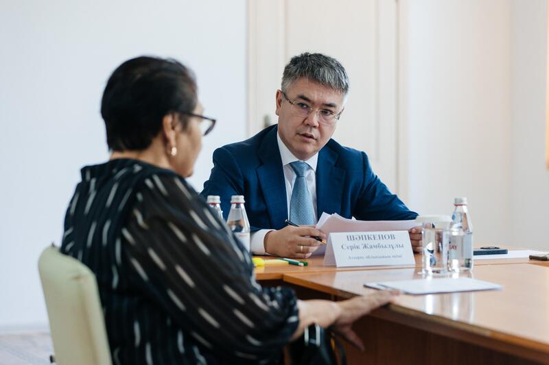 Глава региона встретился с жителями Махамбетского района
