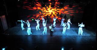 В Атырау состоялся праздничный гала-концерт «Независимый Казахстан — страна с высоким духом и прочным основанием», посвящённый Дню Республики