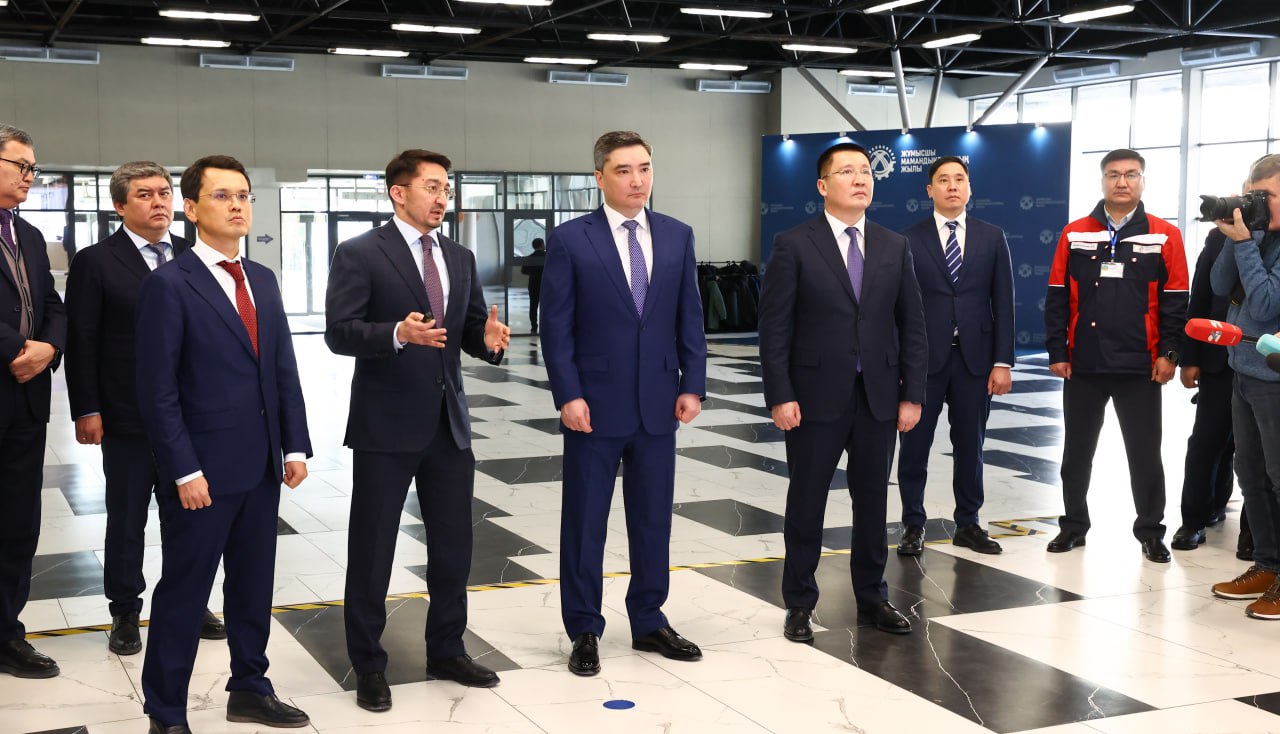 Олжас Бектенов проверил исполнение поручений Президента по реализации проекта «Долина ЦОДов» в Экибастузе