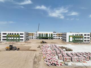 Глава региона ознакомился с темпами работ на строительных площадках образовательных учреждений