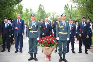 Бессмертный подвиг поколения в сердцах народа